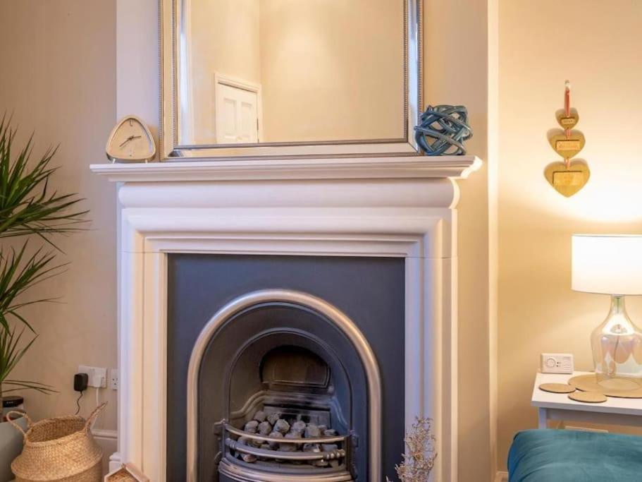 Choristers Mews: Luxury Cottage A Stones Throw From The Cathedral! Lincoln Exterior foto